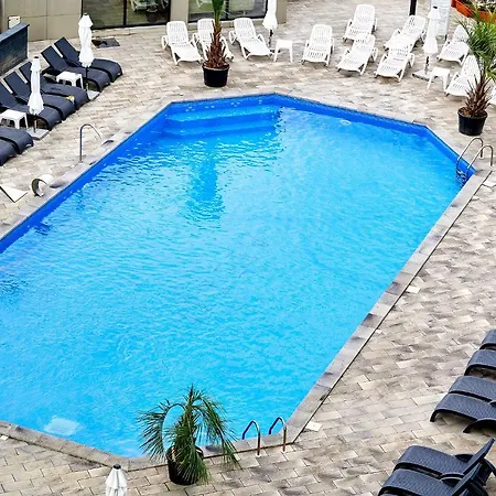 Appartement Oasis N Pool Alezzi Beach
