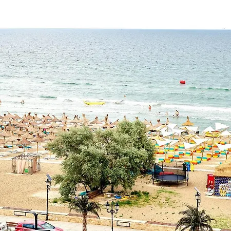Oasis N Pool Alezzi Beach * Năvodari